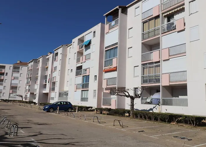 2 Pieces Avec Terrasse, Parking Prive, Proche Et Commerces - Fr-1-307-57 Apartamento *